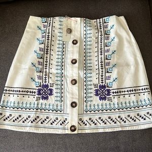 NWT Francesca’s skirt